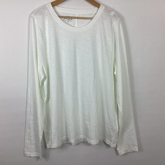 J. Crew Tops - J. Crew Crewneck Girlfriend Tee Size 2X NWT